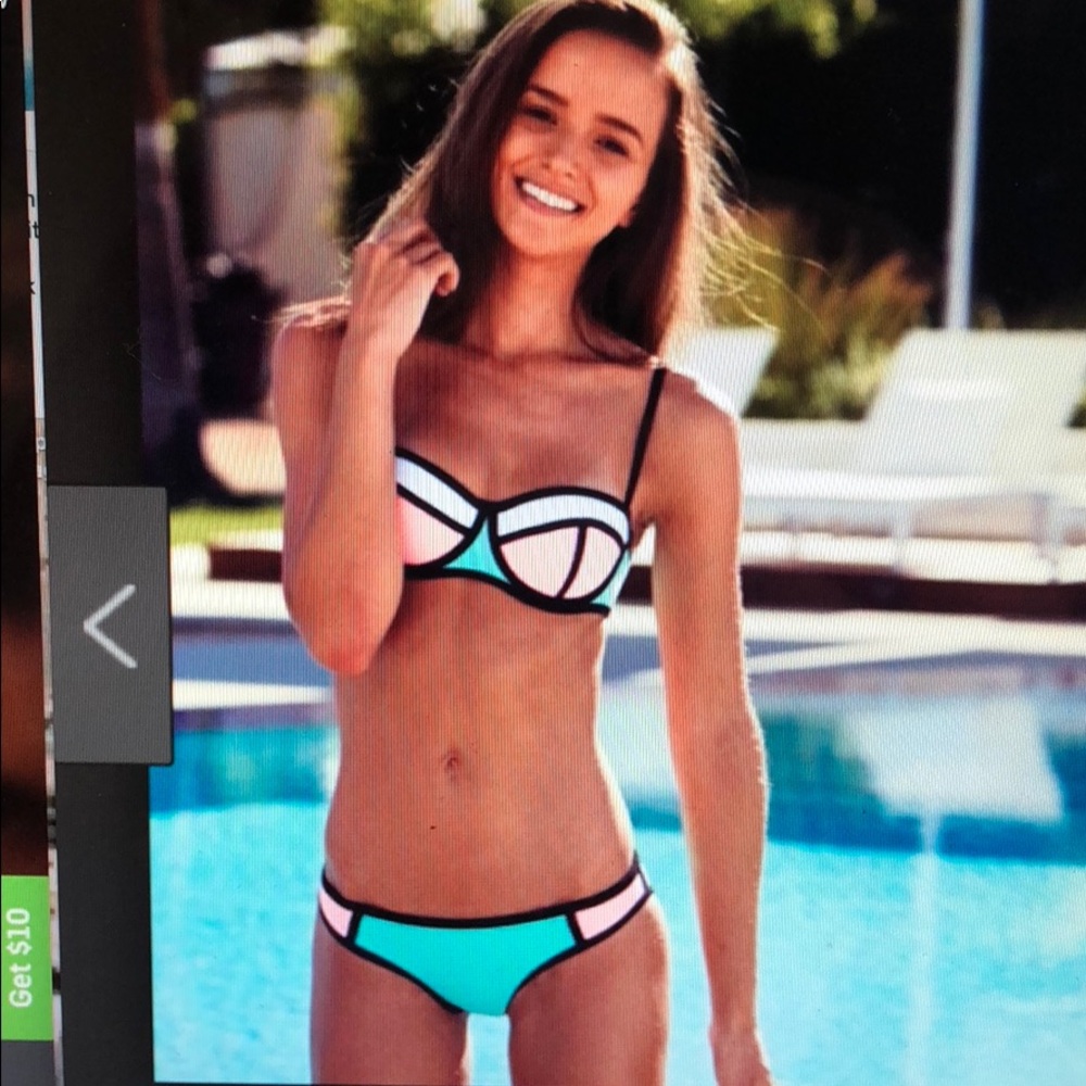 Yandy Color Block Bikini Top